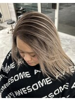 ウル 岡山駅店(ULu.)&nbsp;バレイヤージュコントラストデザイン　ベージュカラー岡山