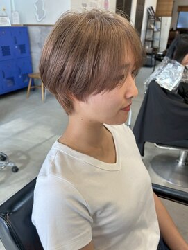 ラック 津田沼(LUCK) ベージュ/ケアブリーチダブルカラーインナーカラー