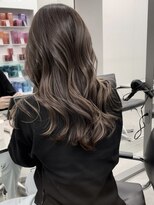 ジルブラン(JIL BLAN)&nbsp;ハイライトバレイヤージュダブルカラーショートカット30代40代