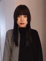 フォークロア 本店(Folk Lore) 黒髪ロング モードな顔まわりカット