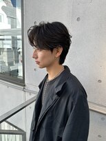アコロン(acoron.) センターパート/ニュアンス/曲がる縮毛矯正/池袋メンズカット