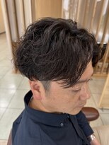 カイノ メンズサロン 金剛店(KAINO)&nbsp;無造作な動きで決まる大人メンズパーマ