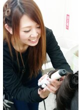 ヘアーメイク ティアラ(Hair make Tiara) Momoe 