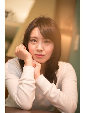 バポス ヘアサロン (BAPOS Hair Salon) セミロングパーマスタイル