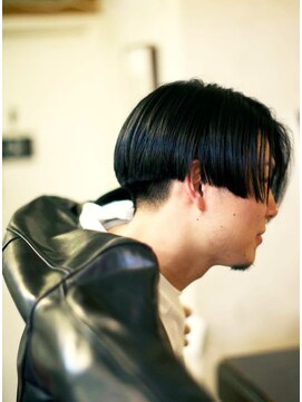 スリースリーナイン ヘアーアンドメイク(339 hair&make) メンズの爽やか刈り上げ