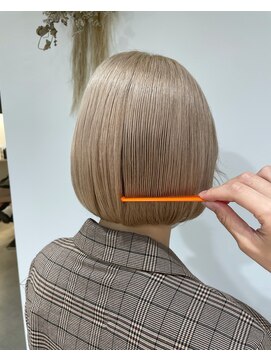 フェイバーバイリフ(FAVOR by Ref.) ハイトーン×ミニボブ