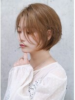 アウラ 近鉄八尾駅前店(Aura)&nbsp;ショートカット ショートヘア ショートボブ 前髪長め 大人美人