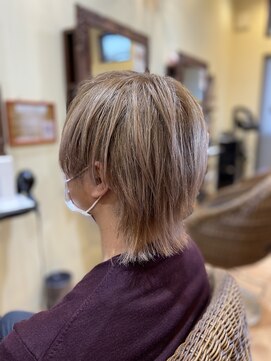 ヘアーリゾート トリップ(Hair Resort Trip) トレンドのマッシュウルフ×ミルクティーベージュカラー