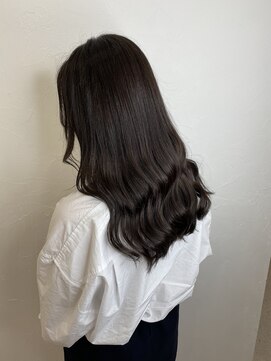 ロルド シェリ(Rold Cheri) モノグレー/艶カラー/暗染め/韓国ヘア