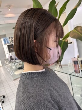 ルートエイチ 市川(Root H) 前髪マチルダボブピンクベージュインナーグレージュ