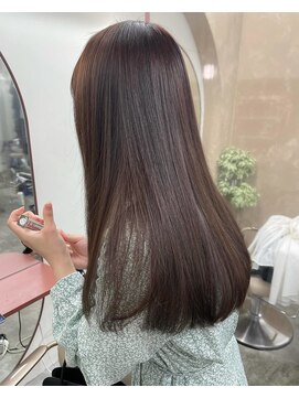 インビテーション(invitation) ミルクティーベージュ 大人可愛いベージュ 柔らかヘア