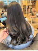ブリーチなしオリーブグレージュカラー美髪韓国ロング