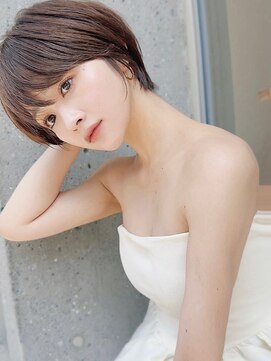 アイドットプラスフェリシア 表参道(i.+FERiCIA.) 20代/30代/ニュアンスカラー/小顔/前髪カット/ショート/表参道