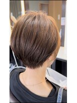 エミュ(emu.)&nbsp;【手ぐしで決まる！】楽楽大人ショートボブ