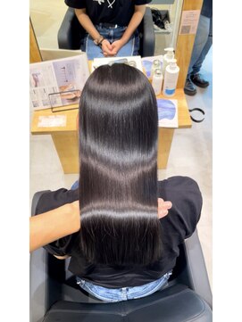 ナイアバイアヌエヌエ(naia by anuenue) 【director大熊】高濃度水素髪質改善ケアカラー