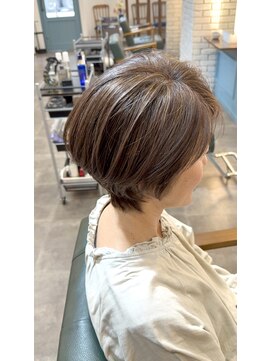 ジルチ ヘアー(Zilch hair) 白髪ぼかし/白髪染め/ショートカット/40代50代/【北堀江】