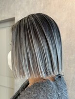 ブリッツ レボ(BLITZ-REVO)&nbsp;イメチェン/ピンクベージュ/アンブレラカラー/前髪/柏駅