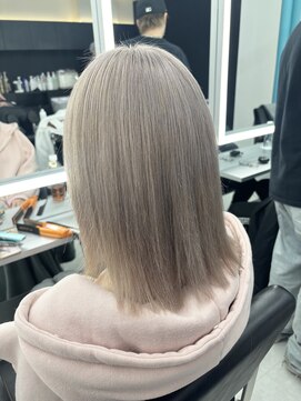 テイス 新宿(TACE) [新宿駅/ココアベージュ/クラゲヘアー/オリーブグレー]