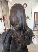 ハンサムショートレイヤーカットミルクティーベージュハイトーン