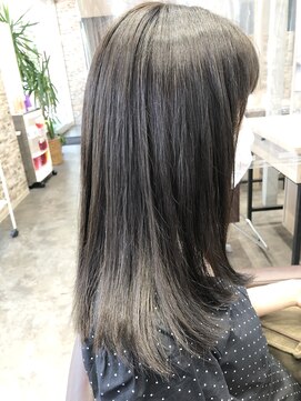 ビースリー ロア 黒髪卒業 イルミナカラー /セミロング/アッシュブラウン