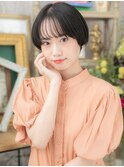 グレイアッシュ黒髪小顔ミニボブ刈り上げ女子a戸頭20代30代40代