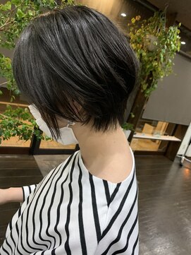 ヘアーデザイン ルシア(Hair Design Lucia) 大人スタイリッシュショート