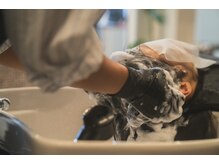 【真空ヘッドスパ】でかなう素髪♪健やかな頭皮【オーガニックカラー/髪質改善/トリートメント/イルミナ】