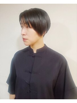 トリコ ヘアアンドケアスペース(trico hair&care space) ハンサムショート