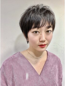 レプリカ 上大岡(Replica) 大人女子ウルフショートスタイル