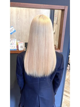 エンカウントバイマハロ 千葉(encount by mahalo) white blond