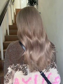 サンク 原宿 表参道(cinq) ミルクティーピンクベージュカラーハイトーンダブルカラー原宿