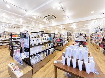 個室型ヘアサロンalotta 【アロッタ】