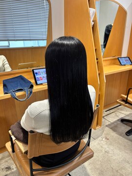 アンフィ 東京(Amphi) 【人気No.1!!イルミナカラー&髪質改善ULTOWAトリートメント♪】