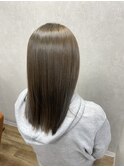 オリーブベージュ♪りん担当♪