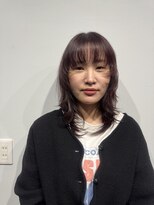 ワウ(WOW)&nbsp;顔まわりレイヤーウルフ☆ハッシュカットくびれミディアムロブ