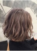 グレージュふんわりボブ
