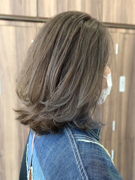 アッシュ 豊田店(Ash) 柔らかさの中に透明感のあるブラウンカラー