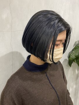 ティティ(TiTi) 大人かわいい寒色ボブ【TiTi_福田】
