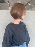 ショートボブ