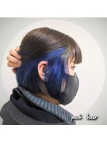 ピヴォヘアー(pivo hair) イヤリングカラー ショートボブ ハイトーンカラー ブルー