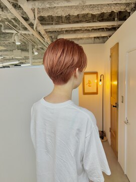 アンブレラ 中目黒(ANBRERA) コーラルピンク ショート