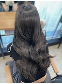 赤み消し◯グレージュカラー×レイヤーカット 伊藤