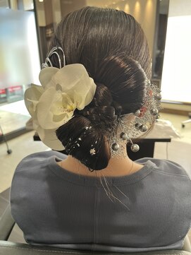 ラムズ ヘアー(RAM'S HAIR) シンプルシニヨン