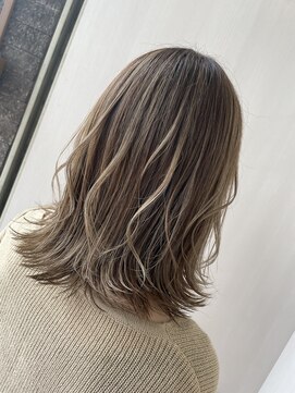 コレロ ヘアー(KORERO hair) グラデーション　　ハイライト