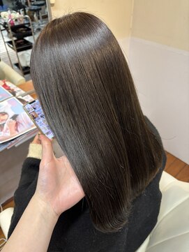 サラ 徳山店(SARA) オリーブグレージュ