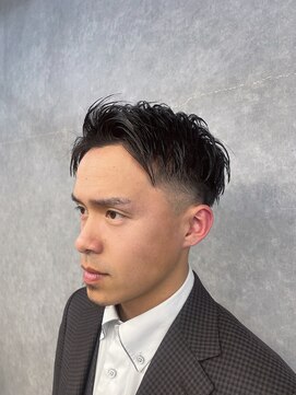 メンズサロン キング 梅田店(Men’s salon K!ng) 波巻きツイストスパイラルパーマ/フェザーパーマ/眉毛/メンズ