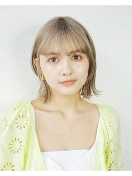 ベルム(Belme) オリジナルケアブリーチイメチェンホワイトグレージュボブ