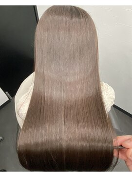 ピリオド 赤坂(Period.) ロングヘアー ショコラグレージュ上級髪質改善 赤坂見附