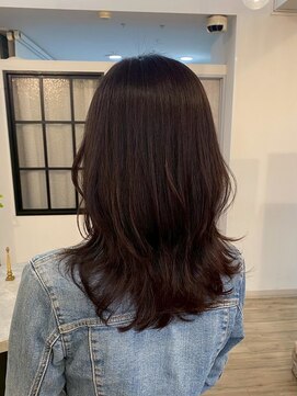 ヴィサージュバスク(VISAGE ba.s.k) 落ち着いた印象に♪艶めくダークブラウンヘア