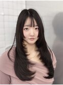 ミディアムレイヤーロングレイヤーカット顔周りオリーブベージュ